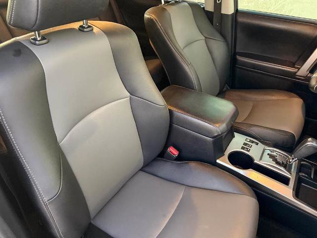 Used 2021 Toyota 4Runner SR5 Premium image 9