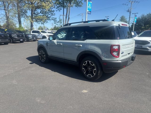 Certified 2023 Ford Bronco Sport Outer Banks w/ Tech Package AWD/4WD image 7