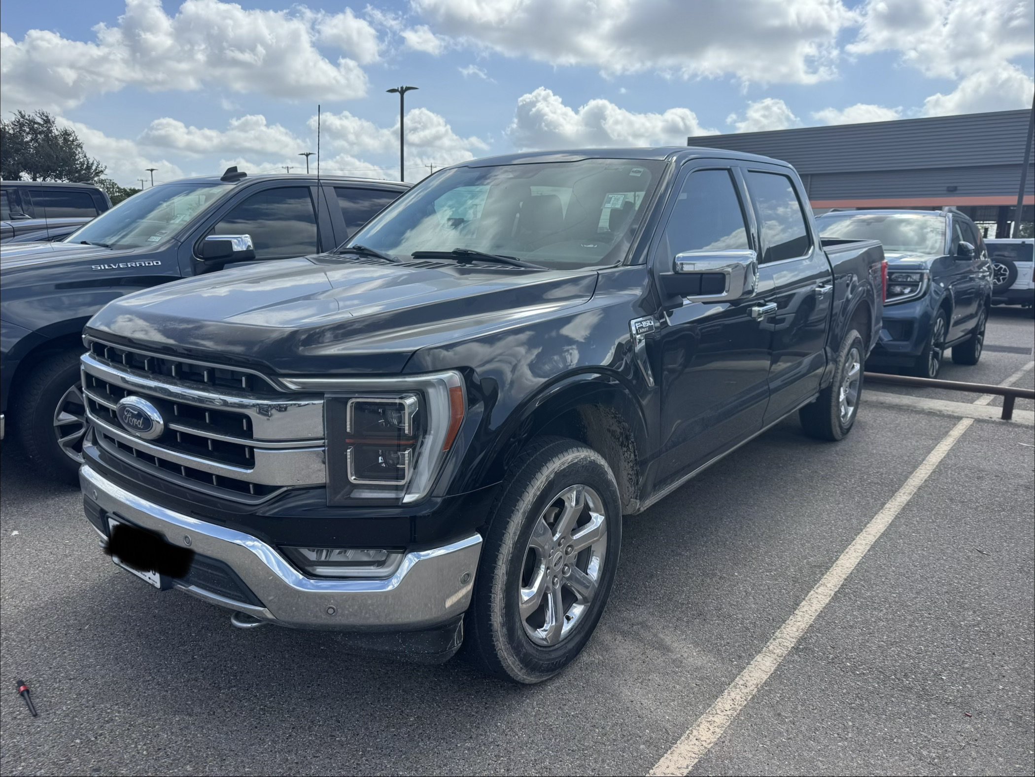 Certified 2023 Ford F150 Lariat w/ Equipment Group 502A High AWD/4WD image 4