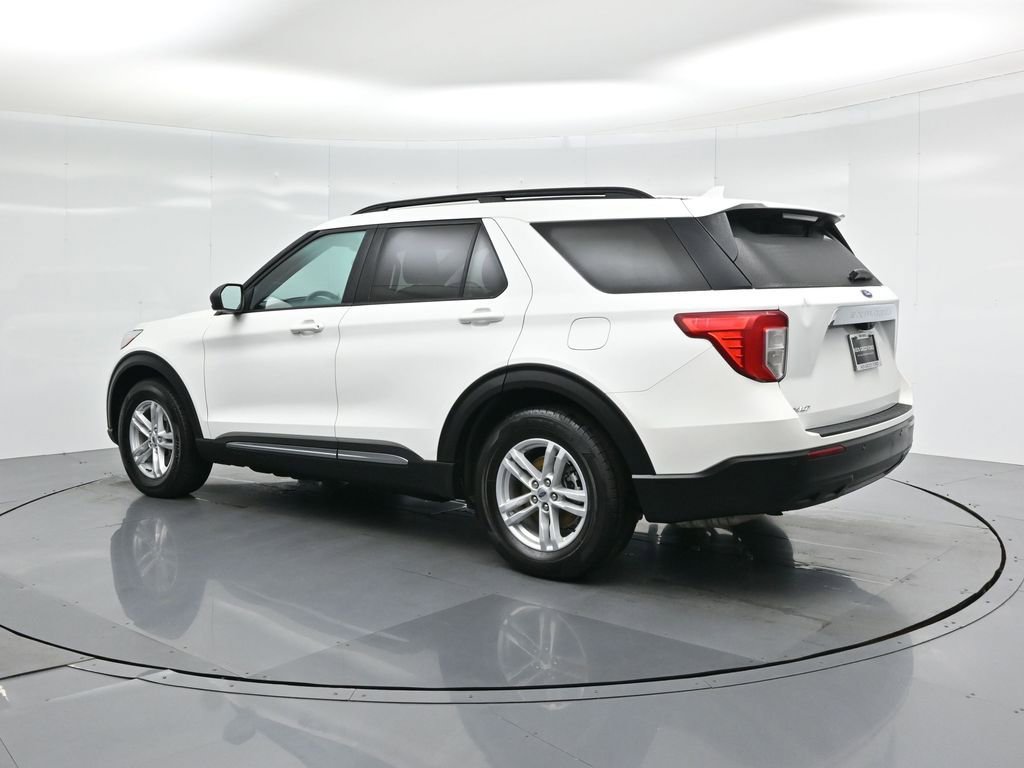 Certified 2023 Ford Explorer XLT image 7