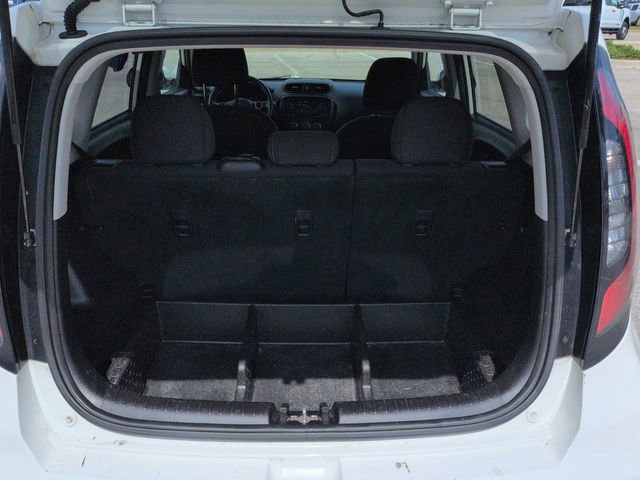 Used 2017 Kia Soul FWD image 13