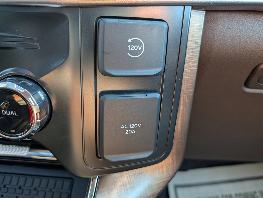 Certified 2025 Ford F150 King Ranch w/ FX4 Off-Road Package image 15