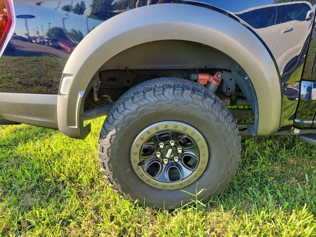 Certified 2023 Ford F150 Raptor w/ Raptor Carbon Fiber Package image 9