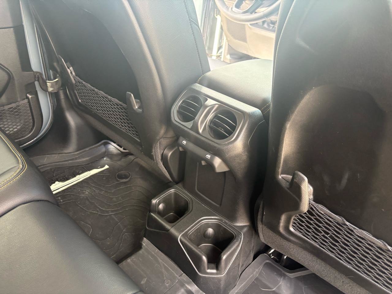 Used 2025 Jeep Gladiator Sport AWD/4WD image 57