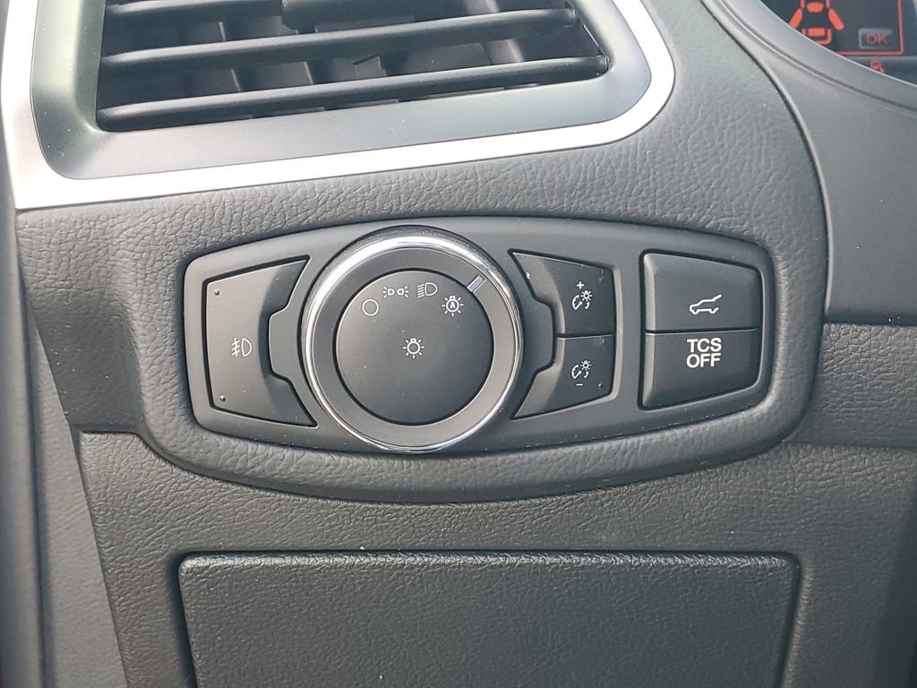 Certified 2024 Ford Edge ST-Line AWD/4WD image 22