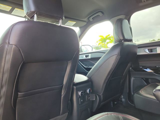 Certified 2024 Ford Explorer ST-Line w/ Class IV Trailer Tow Package image 10