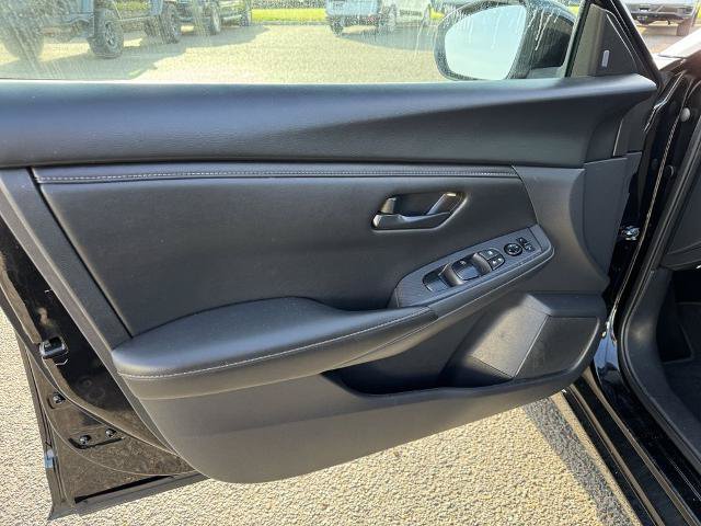 Used 2024 Nissan Sentra S FWD image 11