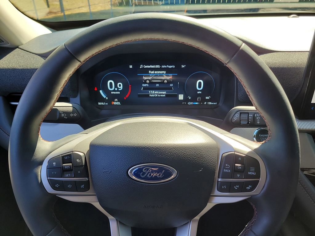 Certified 2025 Ford Explorer Active image 28