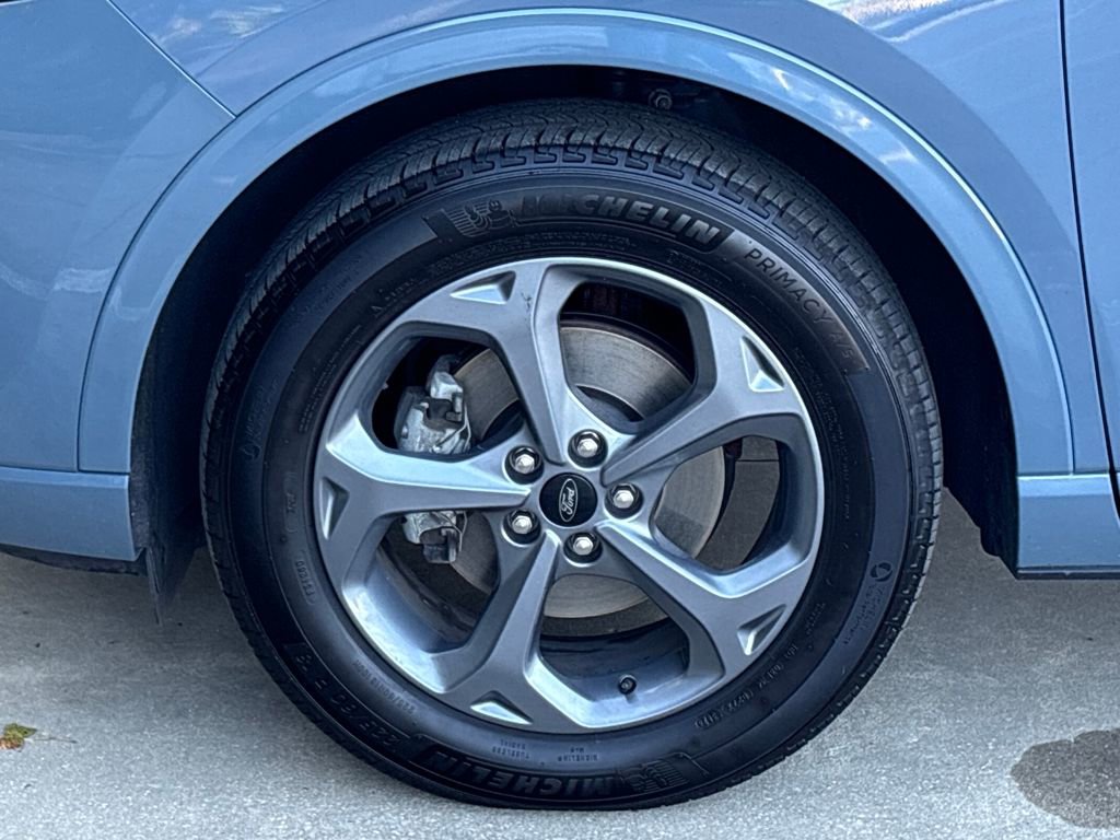 Certified 2023 Ford Escape ST-Line Select w/ Tech Pack #2 image 11