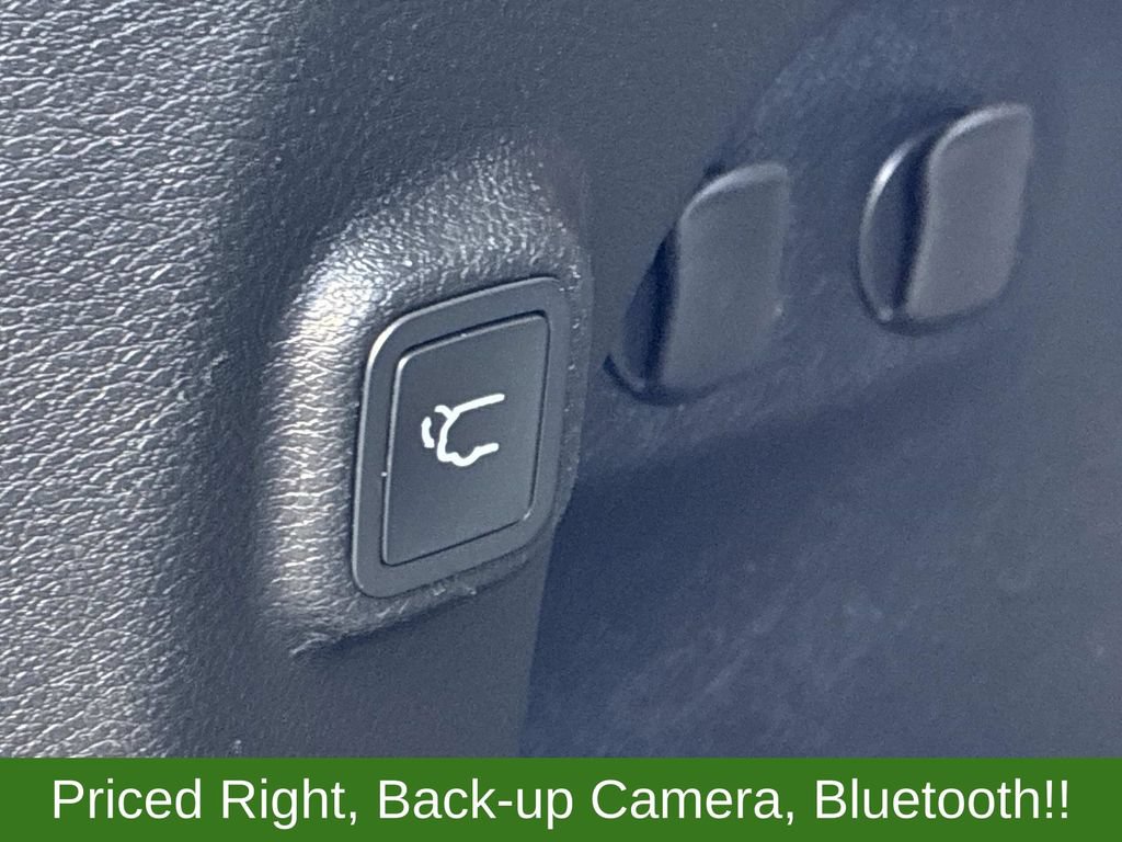 Used 2019 Jeep Cherokee Latitude Plus w/ Comfort/Convenience Group AWD/4WD image 14