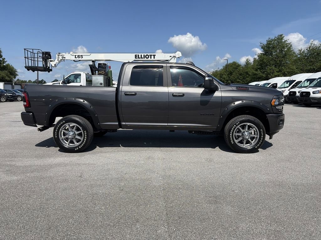 Used 2024 RAM 2500 Big Horn w/ Night Edition AWD/4WD image 8