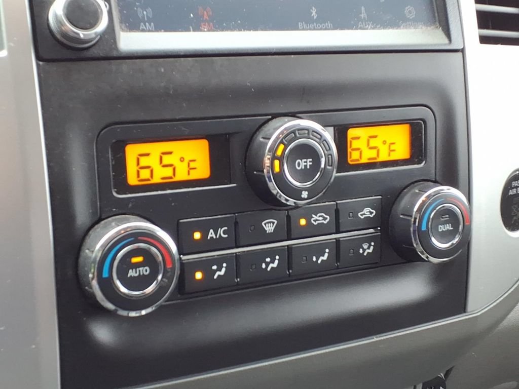 Used 2020 Nissan Frontier SV AWD/4WD image 23