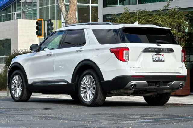 Certified 2021 Ford Explorer Limited w/ Equipment Group 301A AWD/4WD image 6