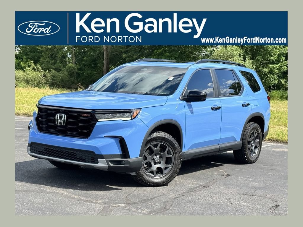 Used 2023 Honda Pilot TrailSport image 1