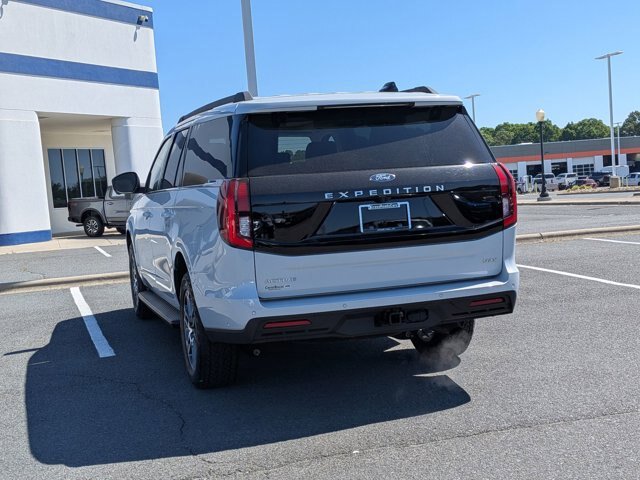 Certified 2025 Ford Expedition Max Active AWD/4WD image 6