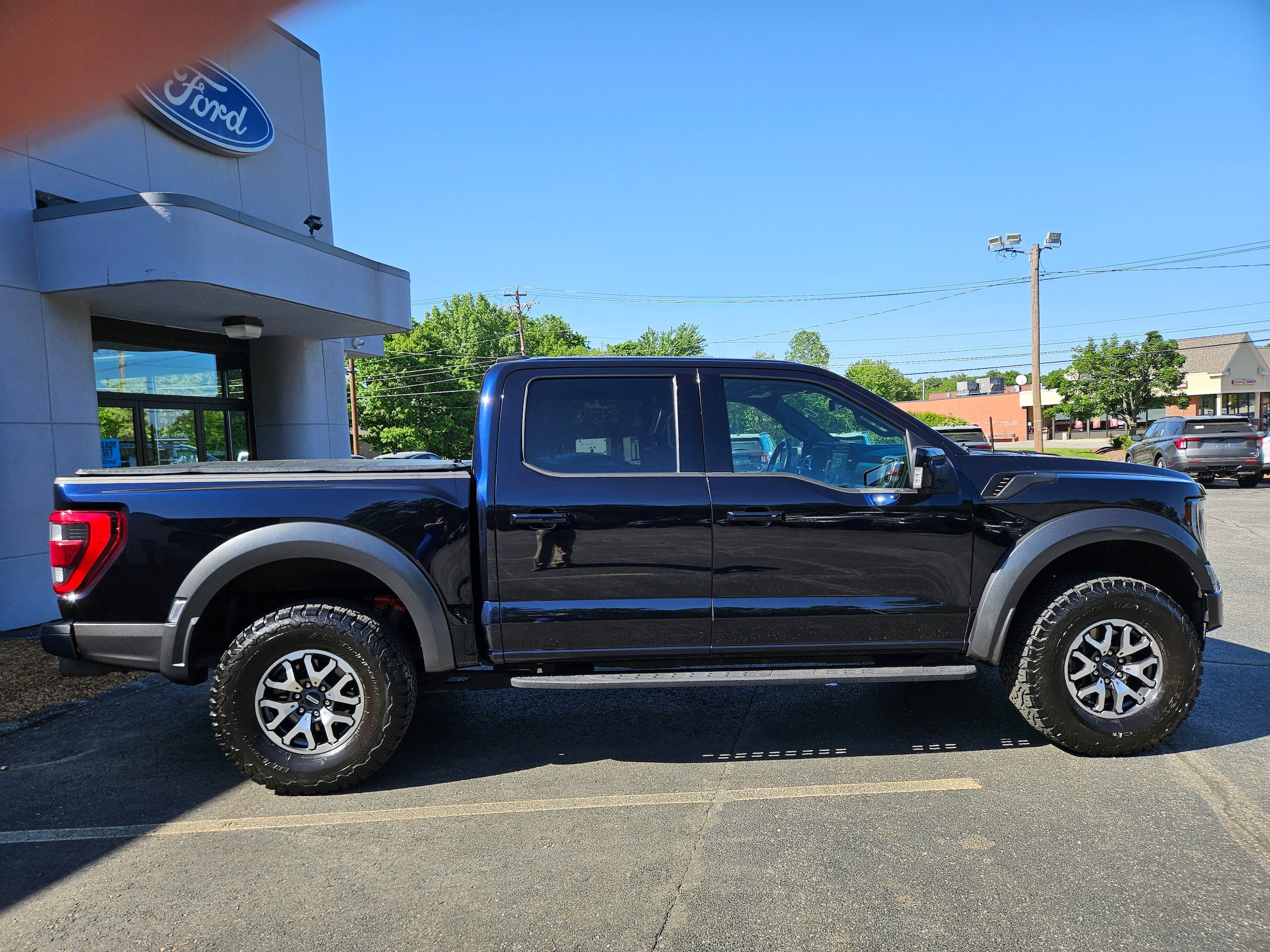 Certified 2021 Ford F150 Raptor AWD/4WD image 4