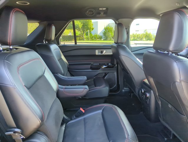 Certified 2023 Ford Explorer ST-Line w/ Class IV Trailer Tow Package image 23