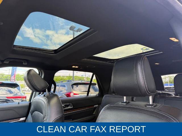 Certified 2018 Ford Explorer Limited AWD/4WD image 4