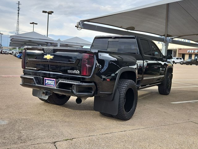 Used 2024 Chevrolet Silverado 3500 High Country w/ High Country Premium Package AWD/4WD image 5