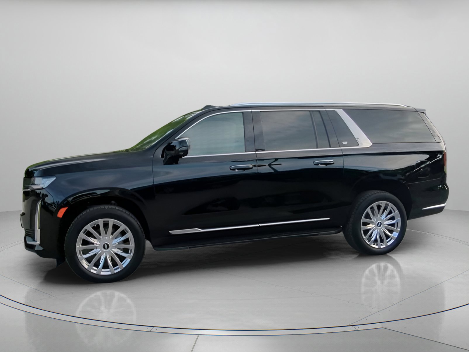 Used 2021 Cadillac Escalade ESV Premium Luxury AWD/4WD image 7