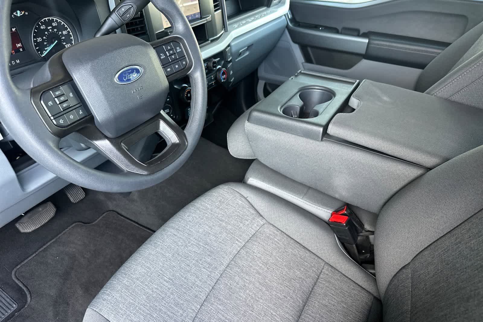 Certified 2025 Ford F250 XL w/ STX Appearance Package AWD/4WD image 11