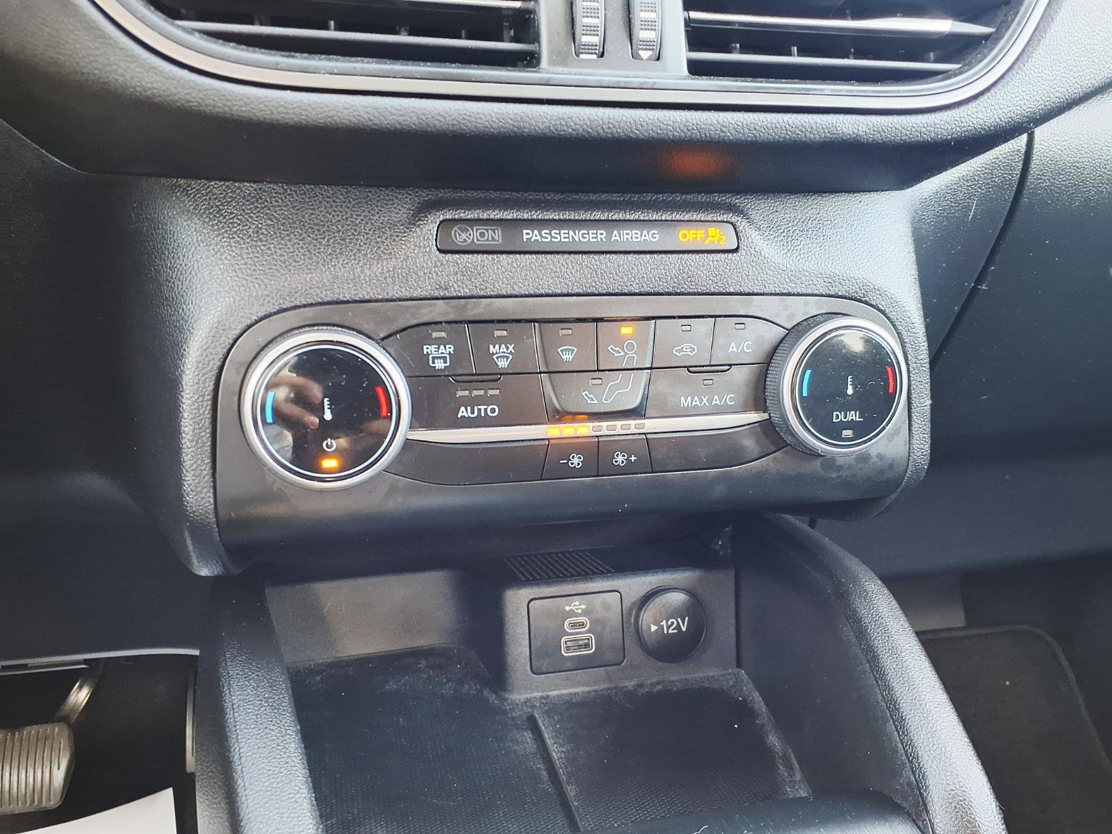 Certified 2024 Ford Escape Active image 25