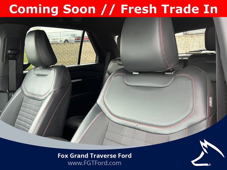 Certified 2025 Ford Explorer ST-Line AWD/4WD image 14