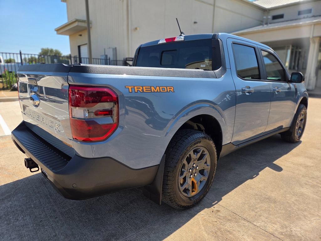 Certified 2024 Ford Maverick Tremor w/ Tremor Off-Road Package AWD/4WD image 5