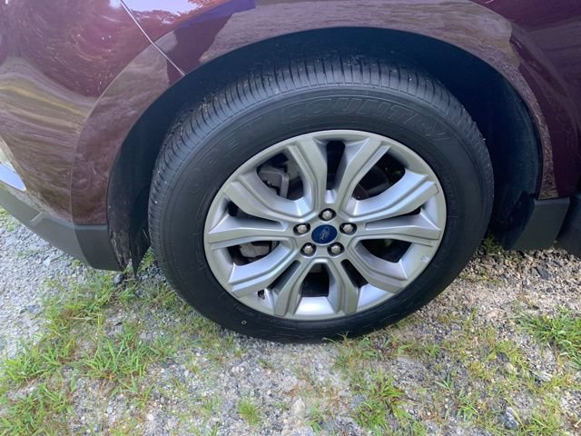 Certified 2022 Ford Edge Titanium AWD/4WD image 41