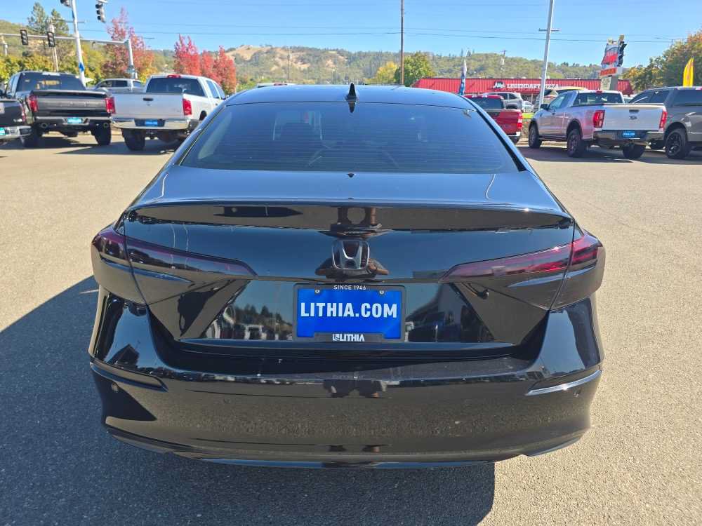 Used 2022 Honda Civic Touring image 4
