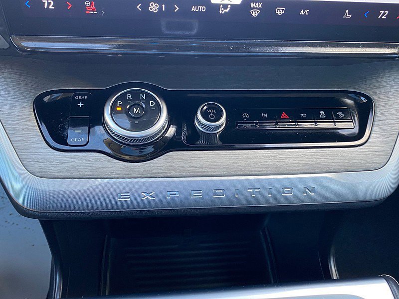 Certified 2025 Ford Expedition Max Platinum image 57