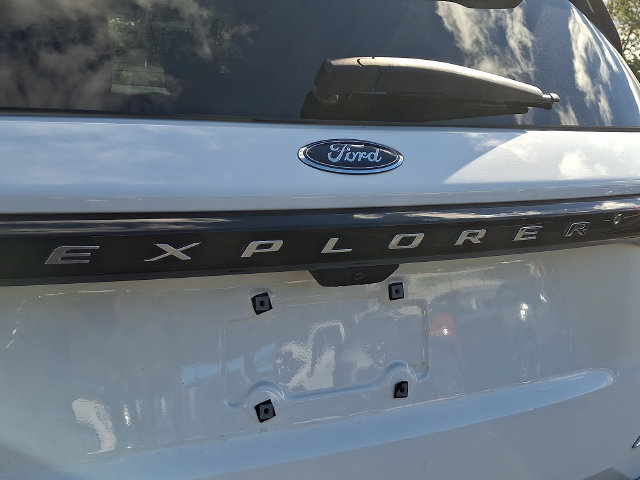 Certified 2025 Ford Explorer Active w/ Active Comfort Package AWD/4WD image 35