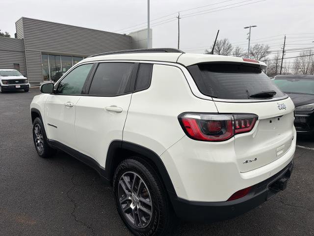 Used 2018 Jeep Compass Latitude w/ Popular Equipment Group image 4
