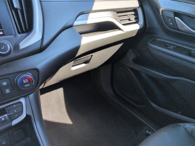Used 2022 GMC Terrain SLT FWD image 49