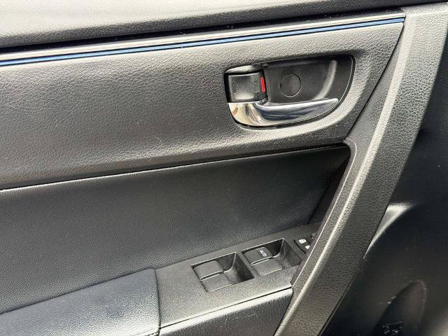 Used 2018 Toyota Corolla SE w/ Protection Package FWD image 22