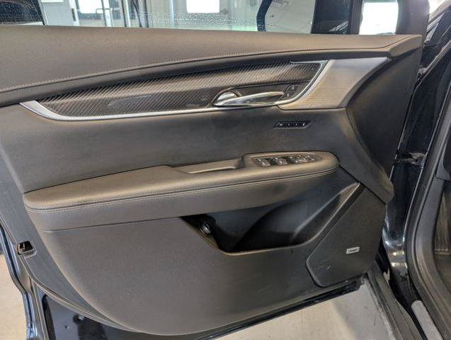 Used 2024 Cadillac XT6 Sport AWD/4WD image 15