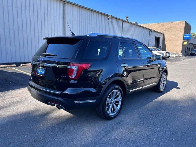 Certified 2019 Ford Explorer Limited w/ Class III Trailer Tow Package image 3