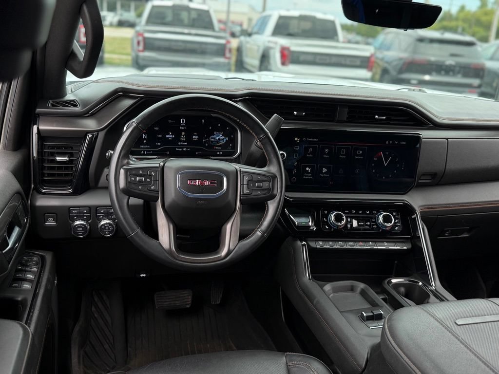 Used 2024 GMC Sierra 2500 AT4 w/ AT4 Premium Plus Package AWD/4WD image 6