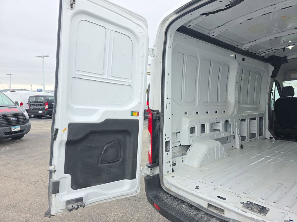 Certified 2023 Ford Transit 250 Medium Roof AWD image 12