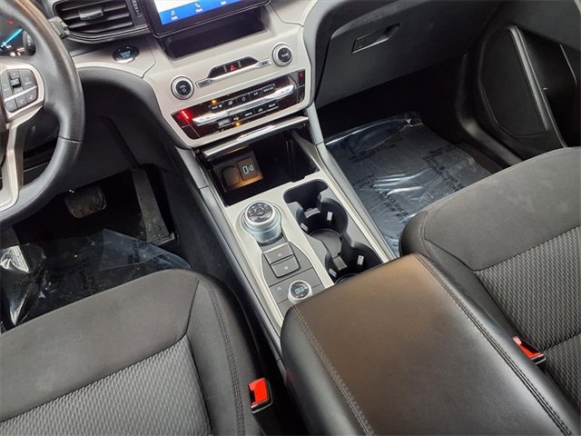 Certified 2023 Ford Explorer XLT image 17