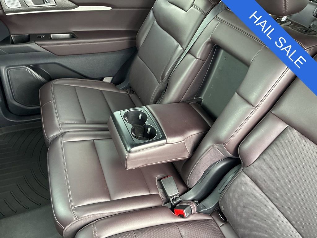 Certified 2025 Ford Explorer Platinum AWD/4WD image 39
