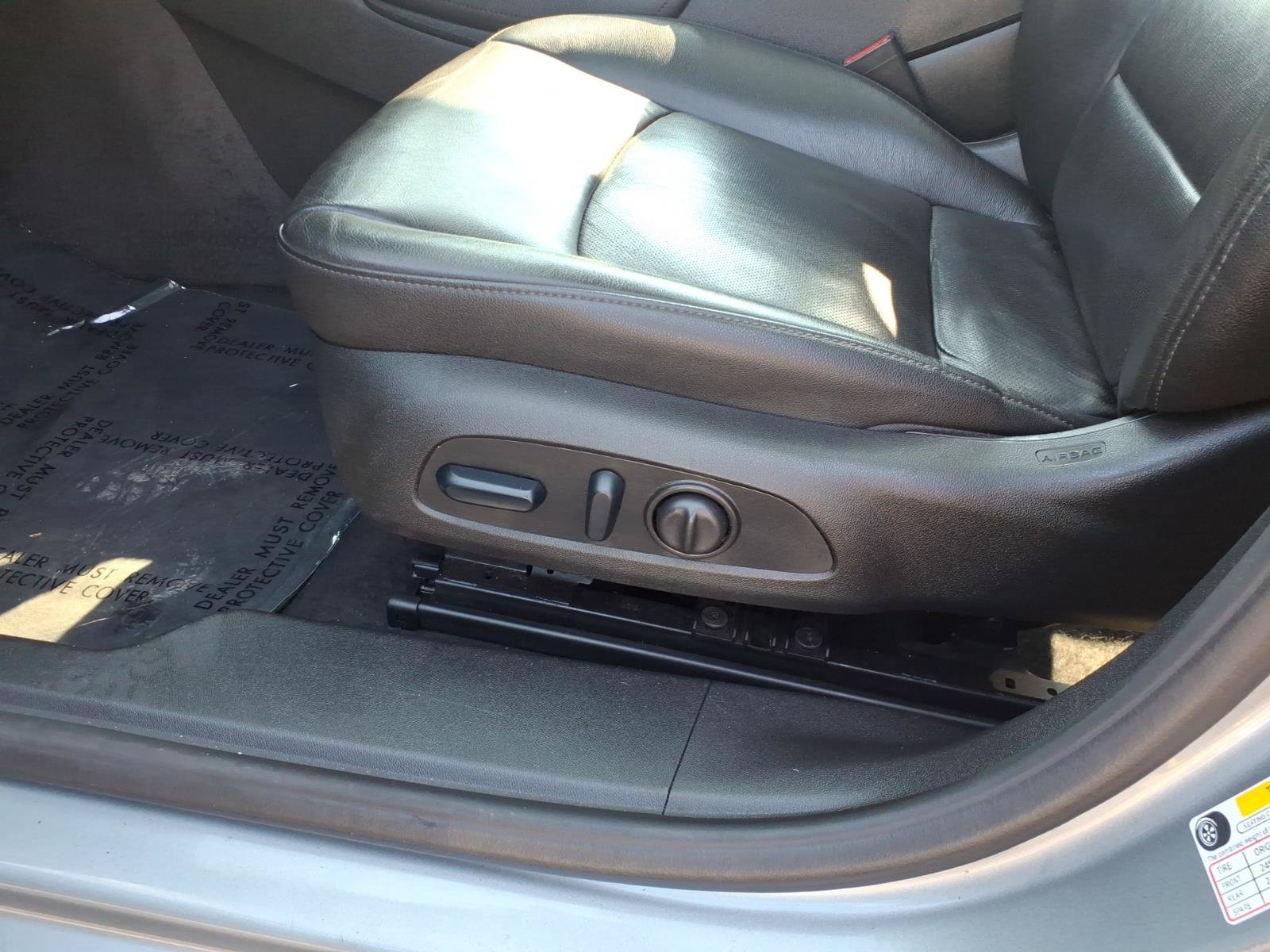 Used 2024 Chevrolet Malibu LT FWD image 11