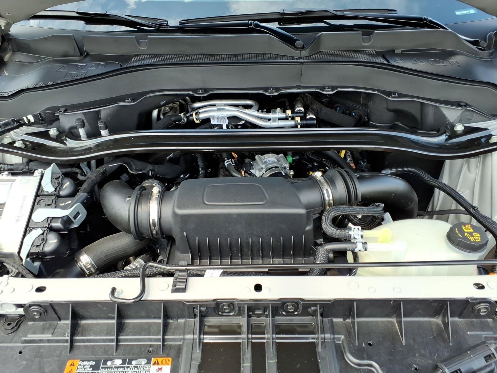 Certified 2025 Ford Explorer ST AWD/4WD image 11