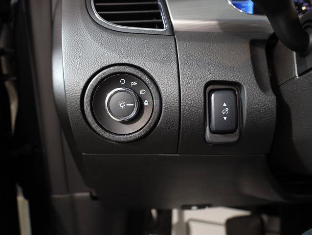 Certified 2018 Ford Taurus SEL w/ Equipment Group 201A image 19