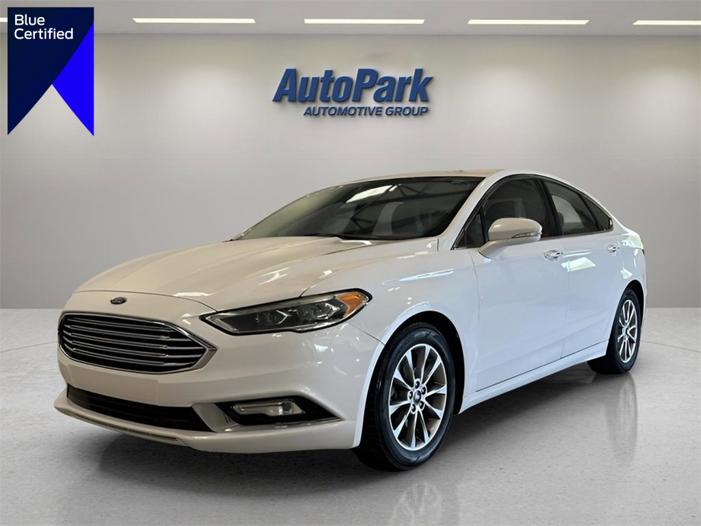 Certified 2017 Ford Fusion SE w/ Fusion SE Technology Package