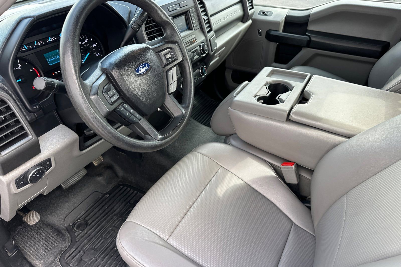 Certified 2019 Ford F550 2WD Regular Cab Super Duty image 9