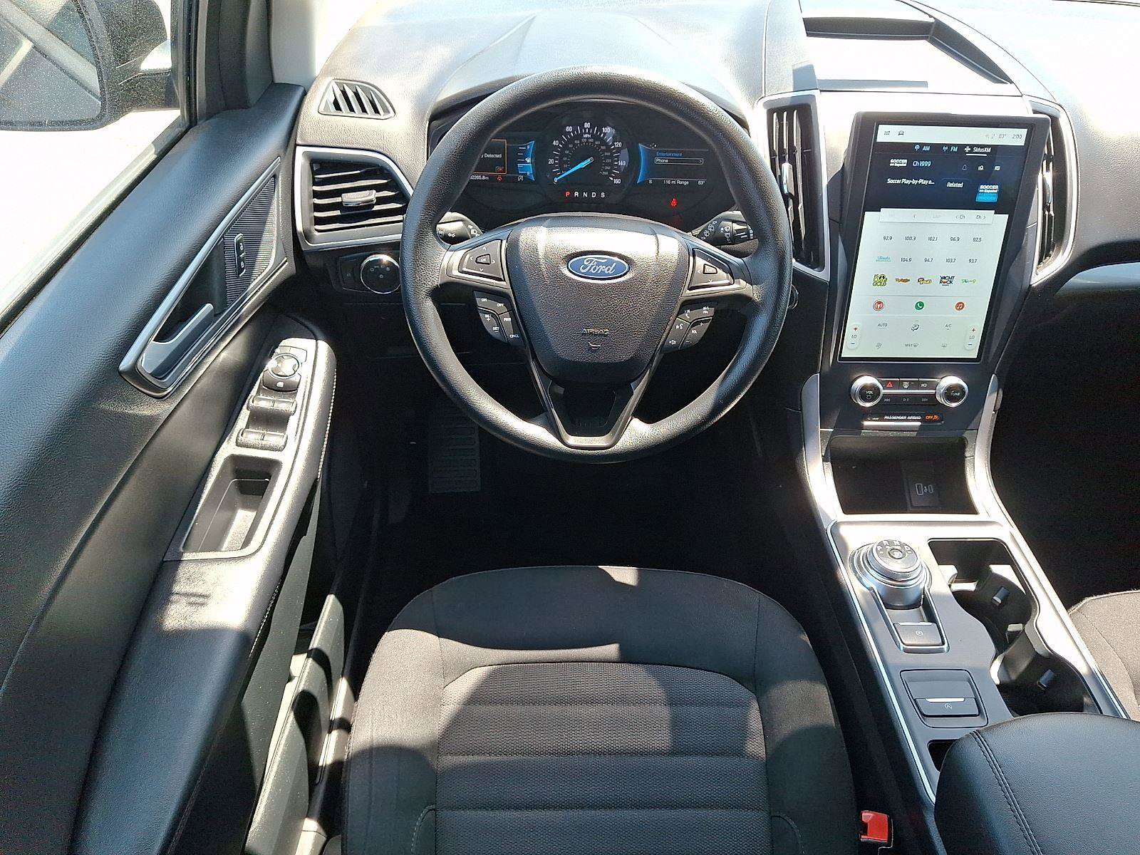 Certified 2022 Ford Edge SE w/ Black Appearance Package AWD/4WD image 11