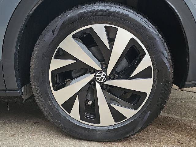 Used 2025 Volkswagen ID.4 Limited RWD image 32