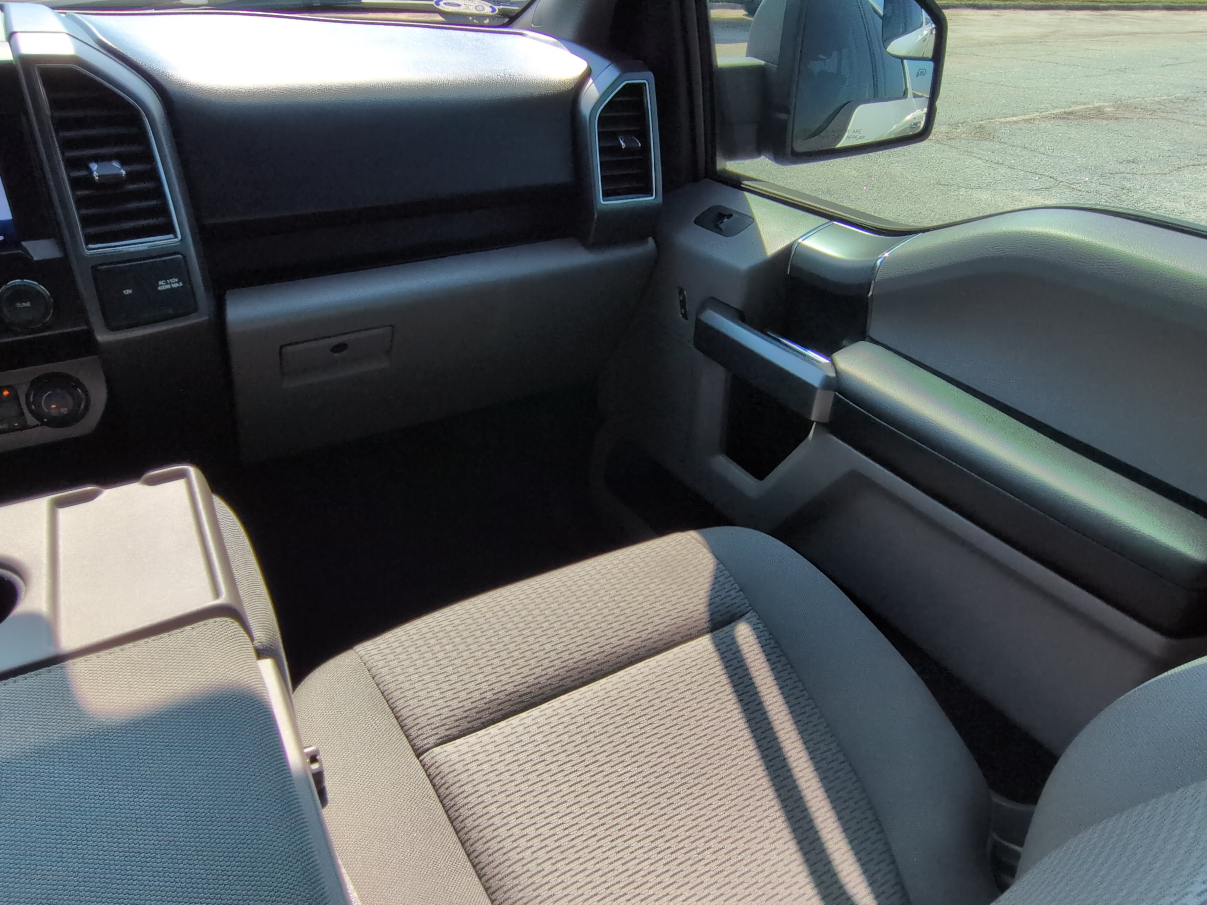 Certified 2020 Ford F150 XLT w/ Equipment Group 302A Luxury RWD image 15