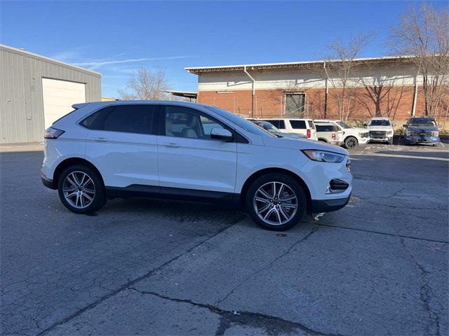 Certified 2023 Ford Edge Titanium w/ Class II Trailer Tow Package video 2